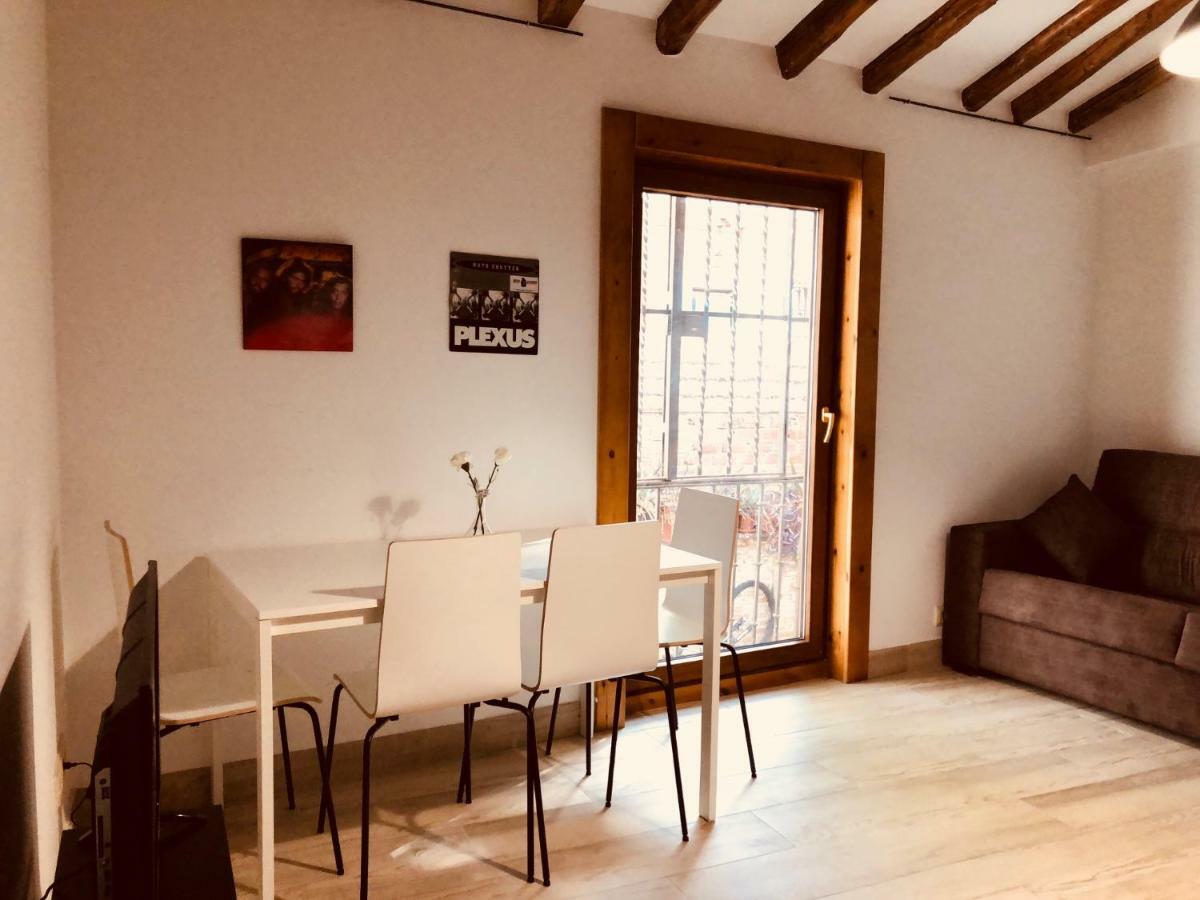 Gran Via Apartamentos De Temporada Madrid Dış mekan fotoğraf